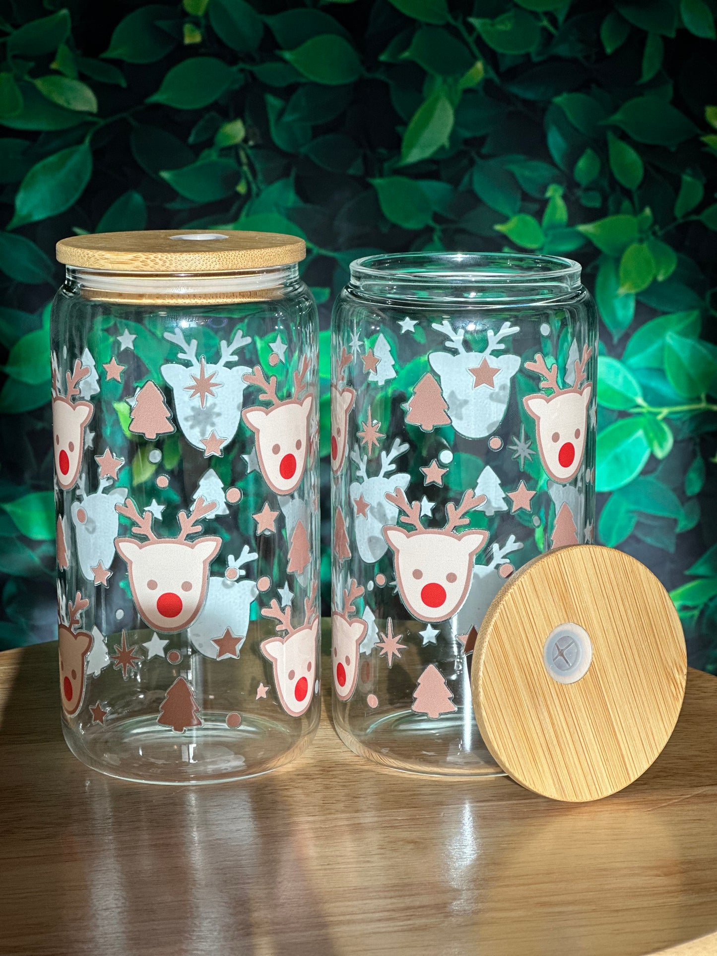 Reindeer,stars, and christmas trees on a 16oz glass cup